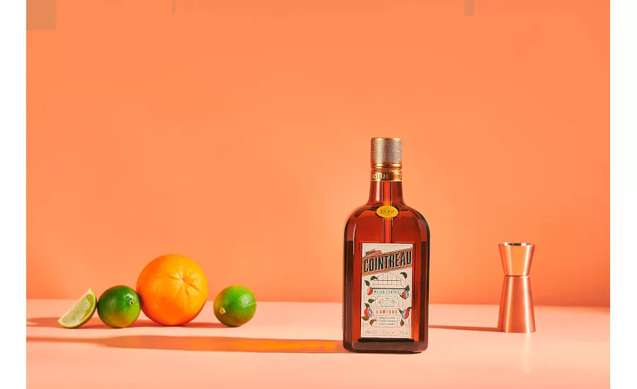 Cointreau_AustraliaBottle_900.jpg
